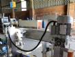 Automatic labeling machine for flat cylindrical bottles and jars Maqmundi