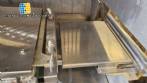 Automatic thermoformer for food trays