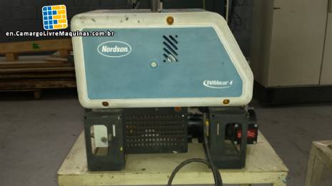 Hot glue machine
