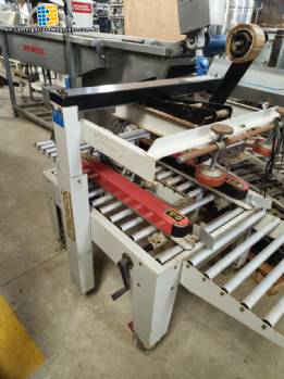 Strapack cardboard box sealing machine