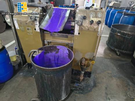 Oliver + Battle three-cylinder roller refiner mill for paints, varnishes, and pigments, 150 liters.