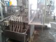 Filling machine with pistons 7