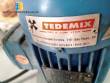 Stainless steel tank for stirring products
