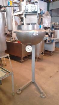 Stainless steel pan for 30 liters