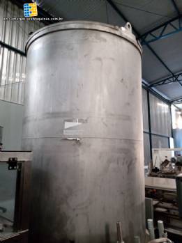Stainless steel tank for 5,000 L