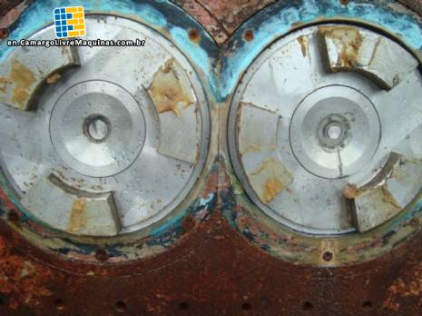 Extruder for the production of SOAP