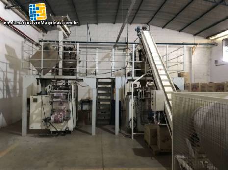 Indumak vertical multihead wrapper