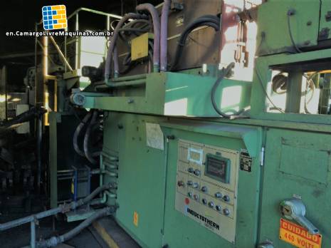 Heating oven for billet induction