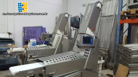 Meat cutting machine Marel