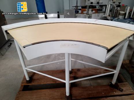 Curved mat