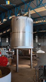 Stainless steel 304L jacketed mixing reactor tank, 5,000 liters, year 2020, Plurinox