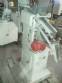 Feeder with vibrating chute to shekeres