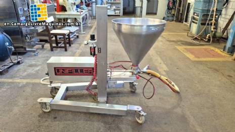 Stainless steel dosing pump for cakes, fillings, and soft creamy doughs - Unifiller