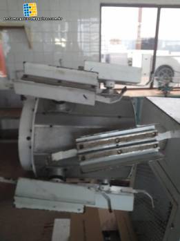 Centrifuge for chocolate eggs Pir�g
