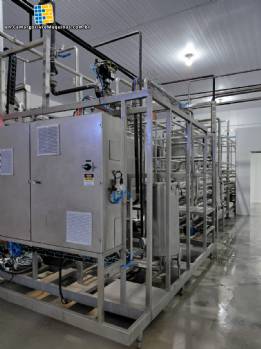 UHT ultra-high temperature pasteurizing system for thermal processing of liquids, juices, sauces, and broths, SPX APV, 6,000 liters per hour.