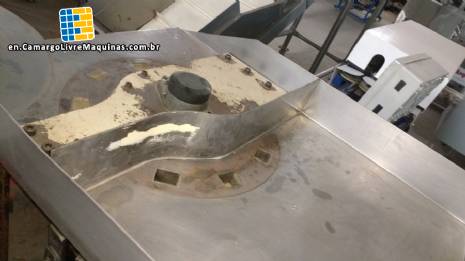 Square pa�oca press