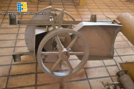 Corrugated potato cutter with 8 cutting sectors Inbramaq