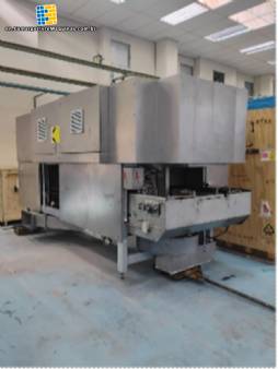 Tunnel for sterilizing ampoules in injectable medication lines injet�veis Bausch