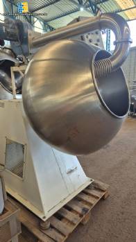 Set of ten stainless steel coating pans with capacities between 150 liters and 350 liters. Set of ten stainless steel coating pans with capacities between 150 liters and 350 liters.