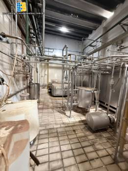 UHT VTIS Tetra Pak system for aseptic processing and sterilization of milk and dairy products, 13,000 liters per hour. UHT VTIS Tetra Pak system for aseptic processing and sterilization of milk and dairy products, 13,000 liters per hour.